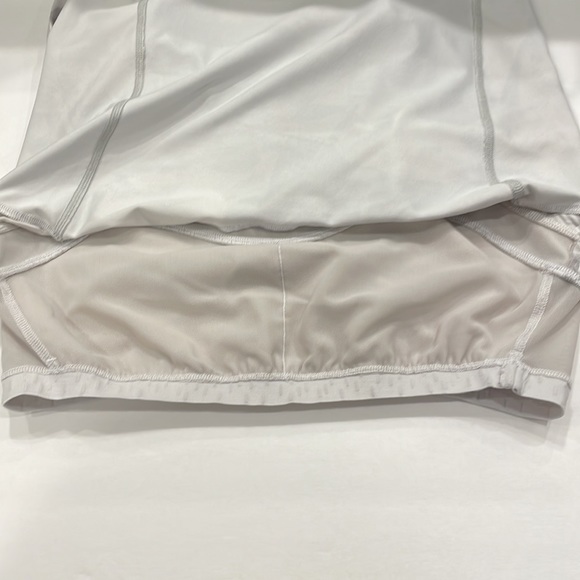 Lucy gray/white patterned tank, size Large - Picture 6 of 8